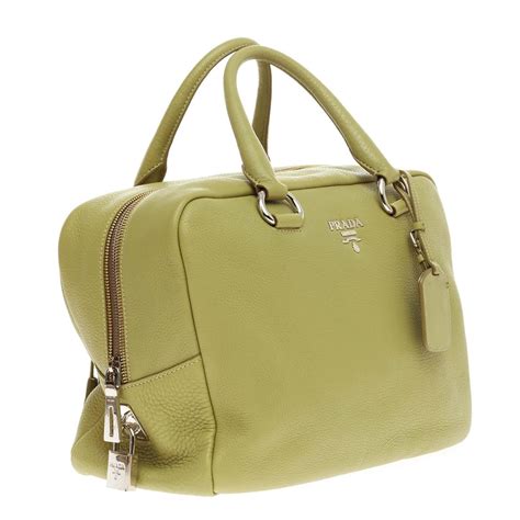 bauletto prada